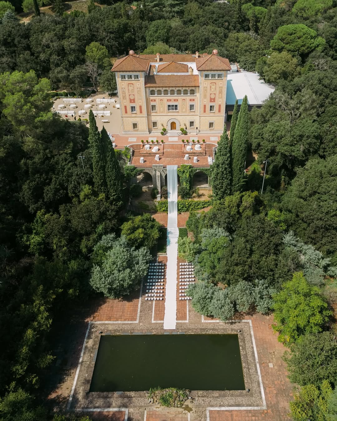 A Romantic Barcelona Wedding at Bell Recó: The Venue That Captures the Heart photo