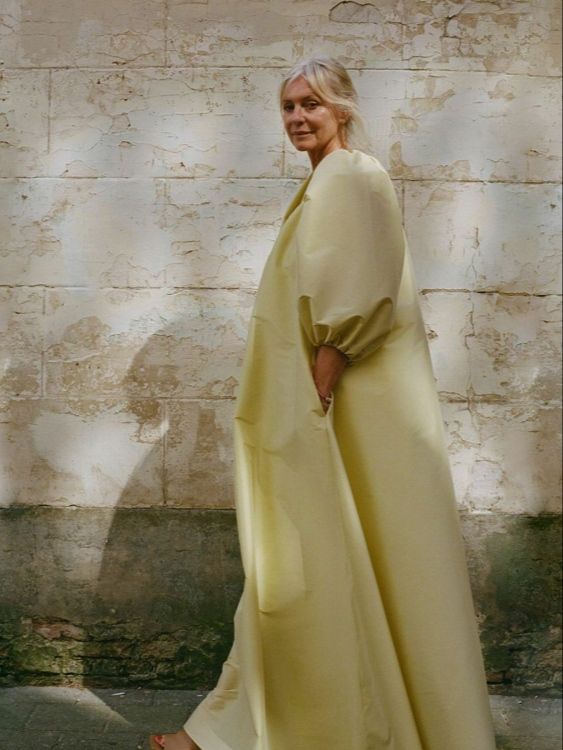 What Color Should Mother Of The Bride Dress Be What Color Should Mother Of The Bride Dress Be photo