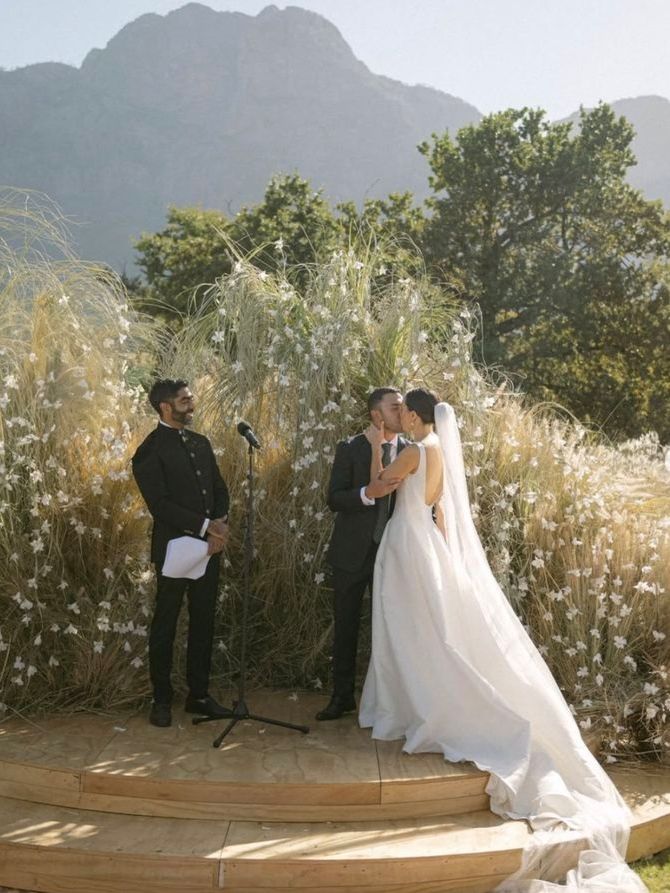 Rustic Theme Wedding Decor Ideas Couples Are Loving photo