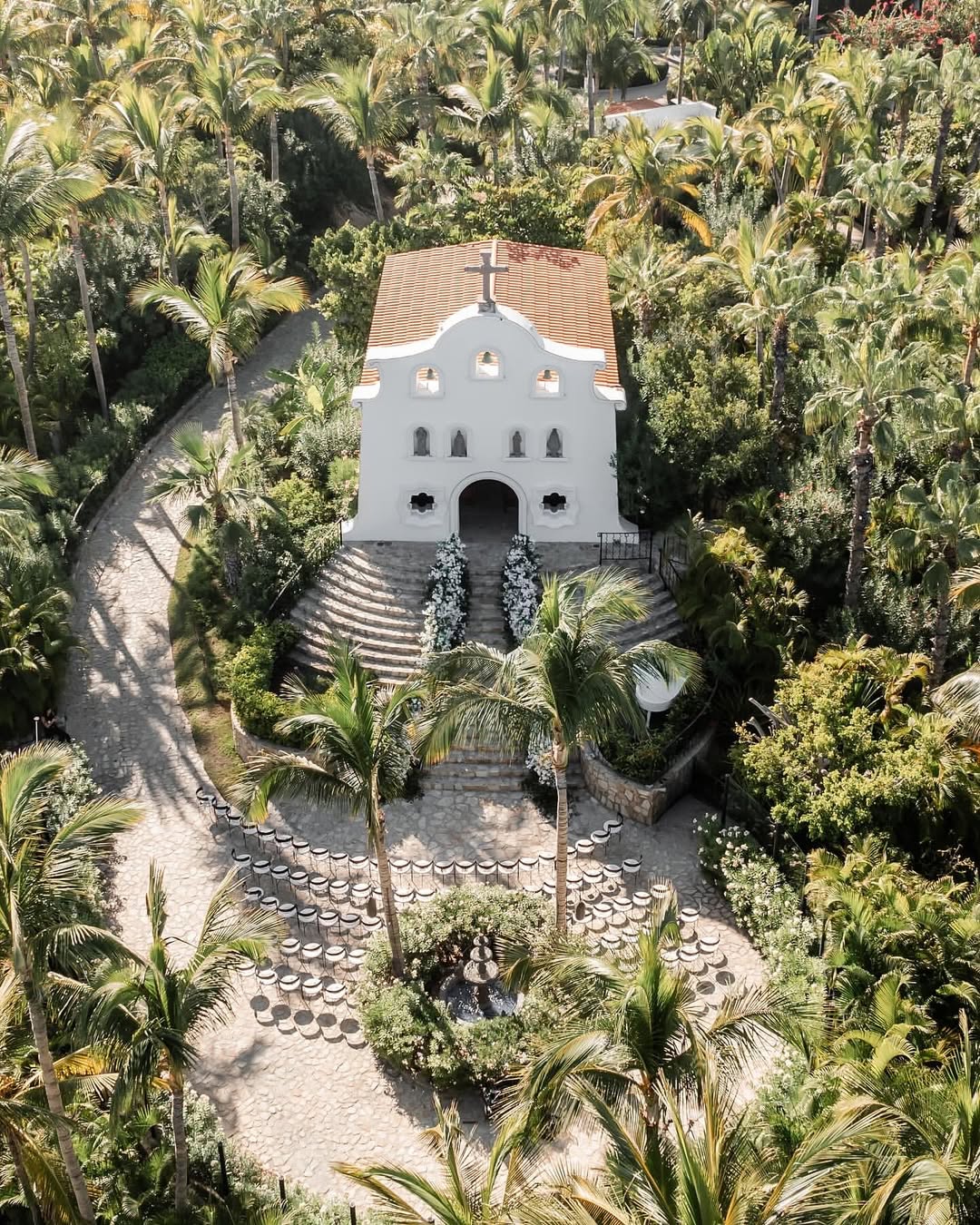 The Best Los Cabos Wedding Venues: A Curated Guide photo