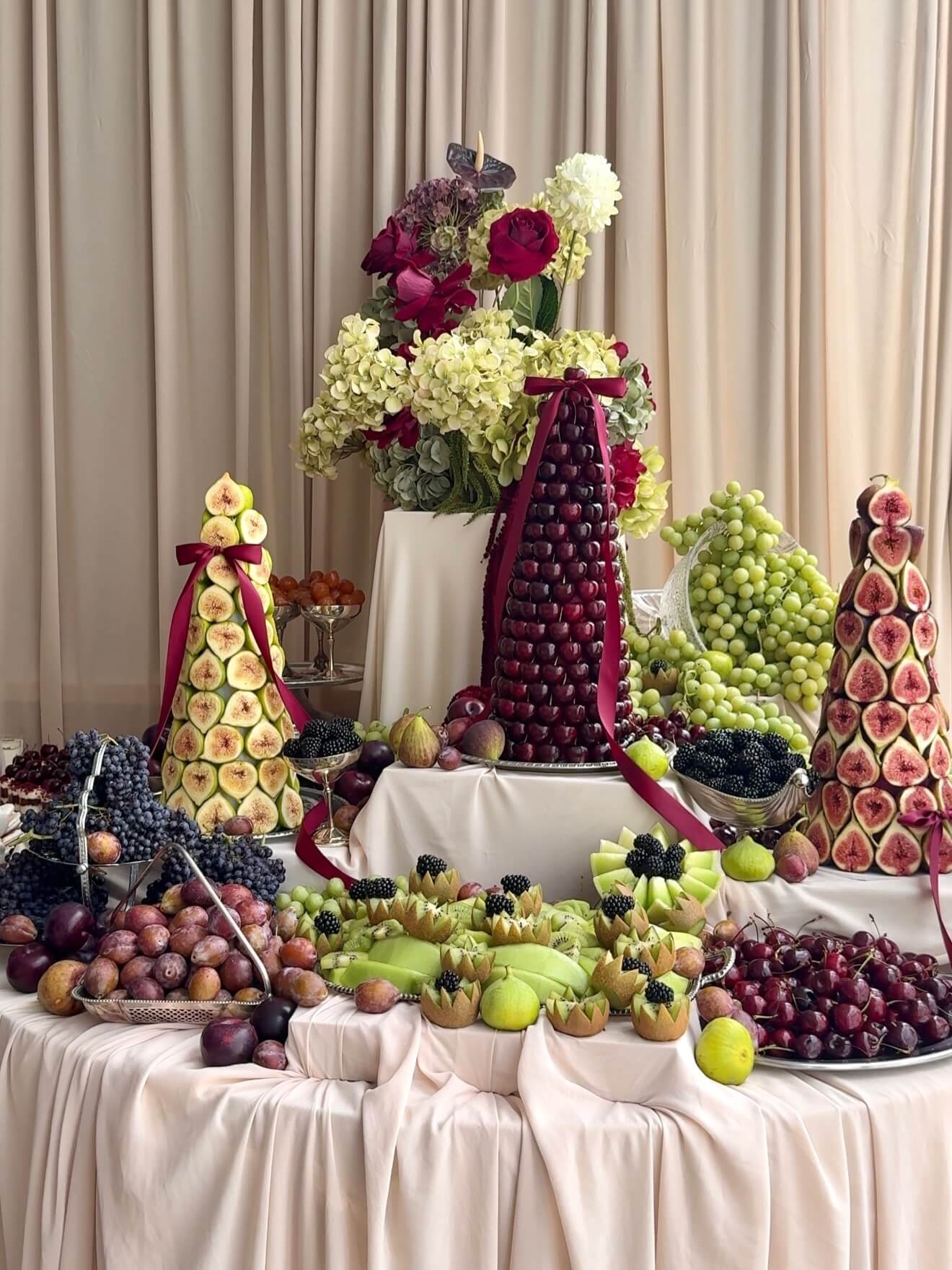 50 Gorgeous Fruit Wedding Centerpieces photo