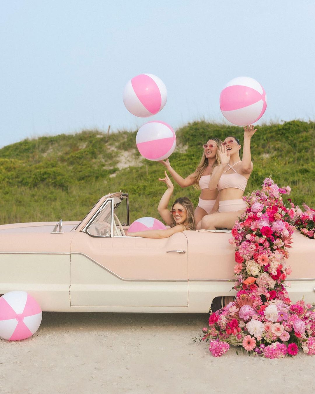 Everything You Need for a Retro '90s-themed Bachelorette Party Everything You Need for a Retro '90s-themed Bachelorette Party photo