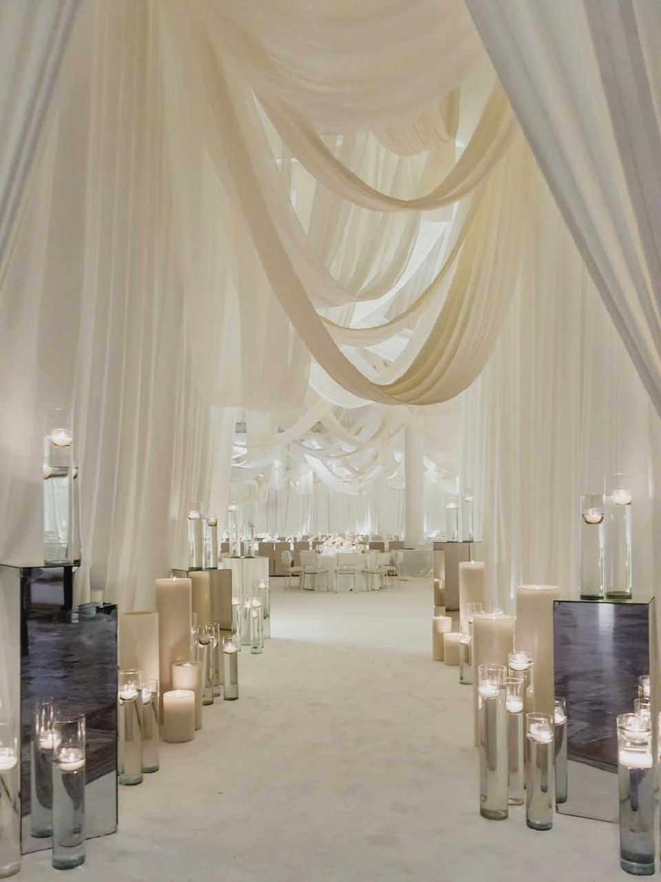 Champagne Wedding Decor Ideas  Champagne Wedding Decor Ideas  photo