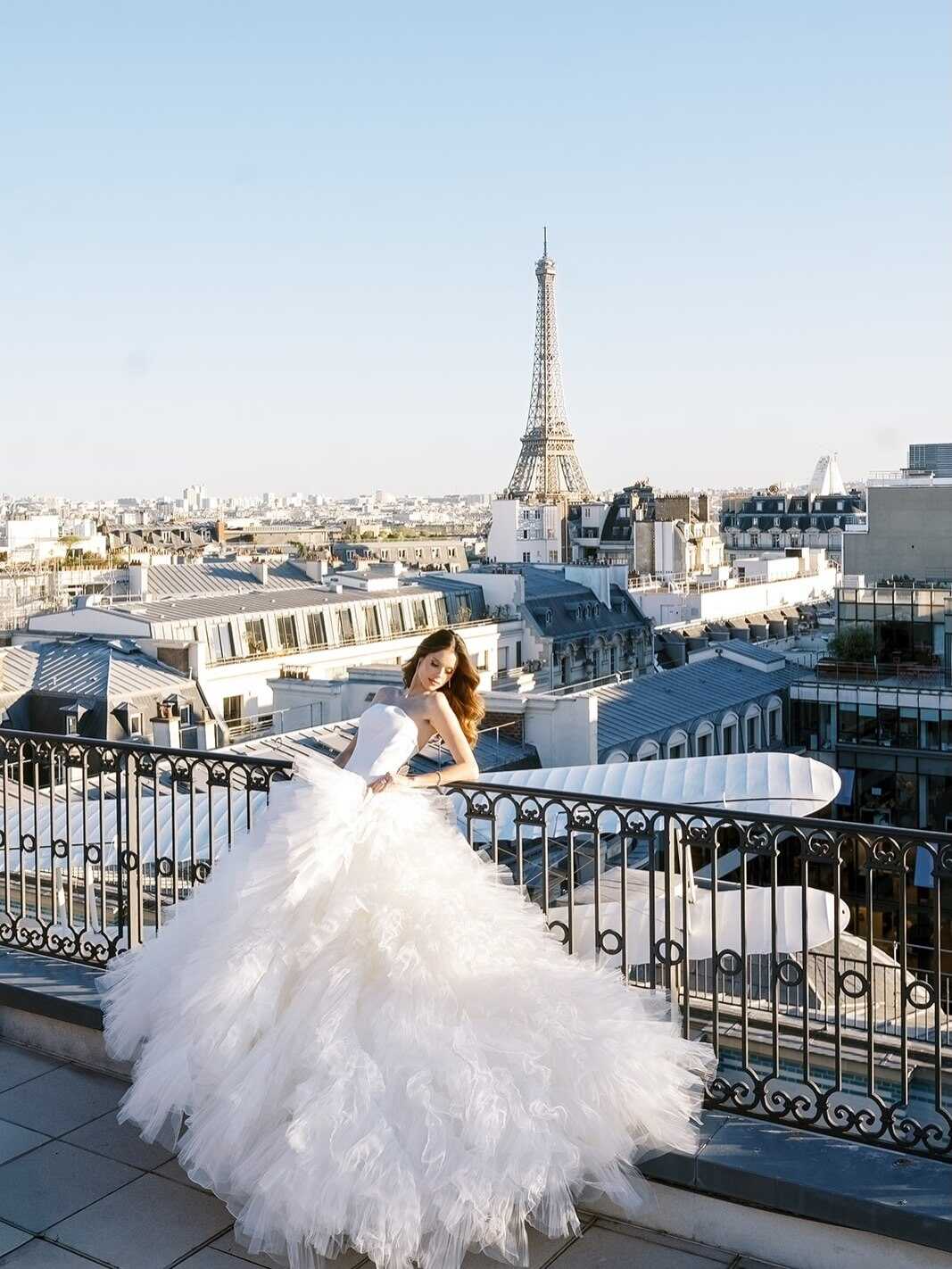 The Best Rooftop Wedding Venues Around the World photo