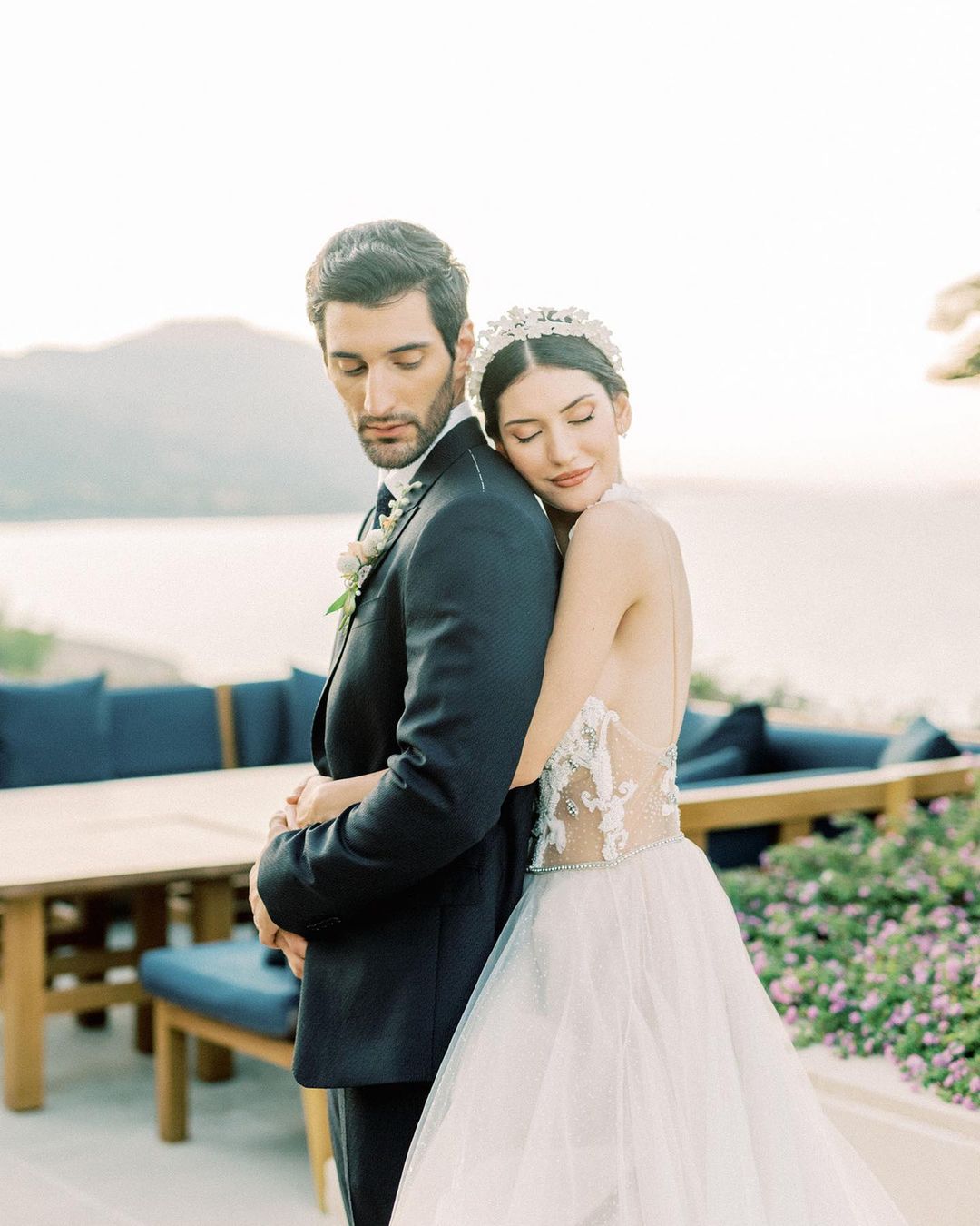 5 Tips for Hiring the Right Wedding Videographer 5 Tips for Hiring the Right Wedding Videographer photo