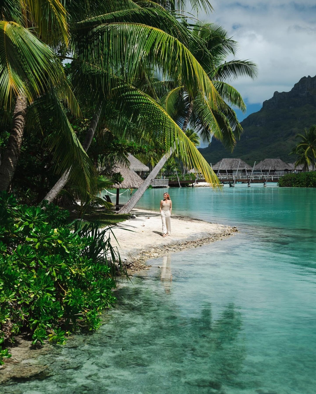 Top 30 Honeymoon Hotels in the World  Top 30 Honeymoon Hotels in the World  photo