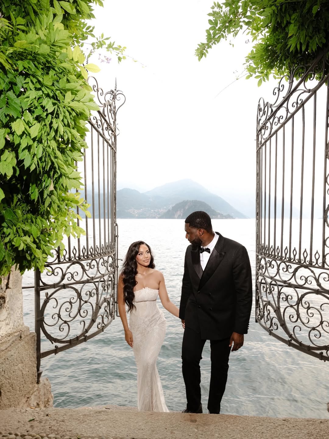 Pre-Wedding Photo Tips & Theme Ideas photo