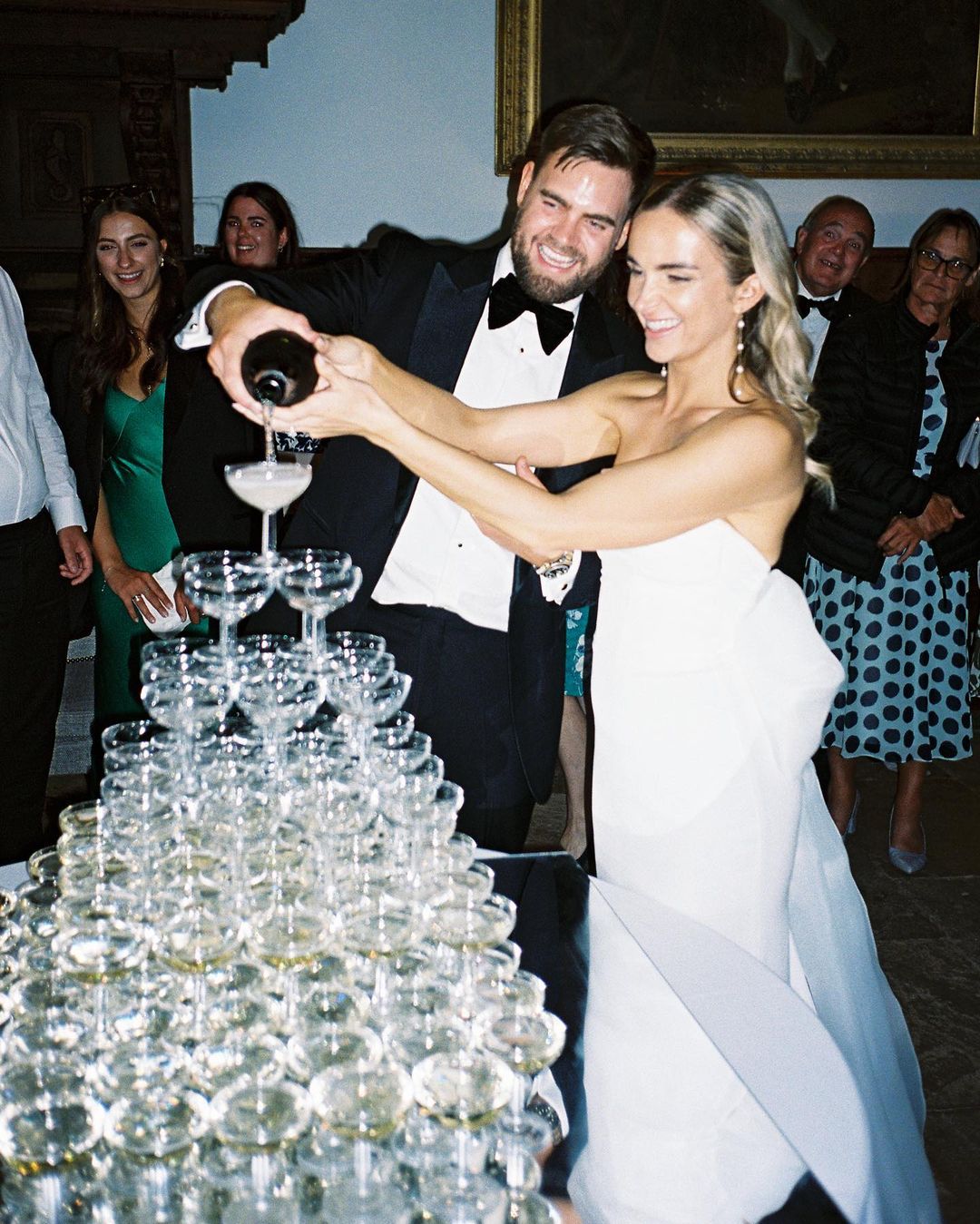 Budgeting Your Wedding with AI: Smart Planning for Your Big Day Budgeting Your Wedding with AI: Smart Planning for Your Big Day photo