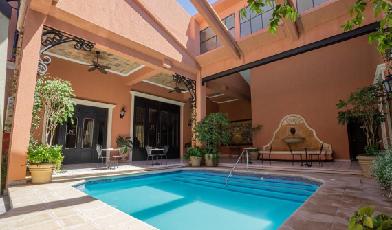 Nino Hotel Boutique