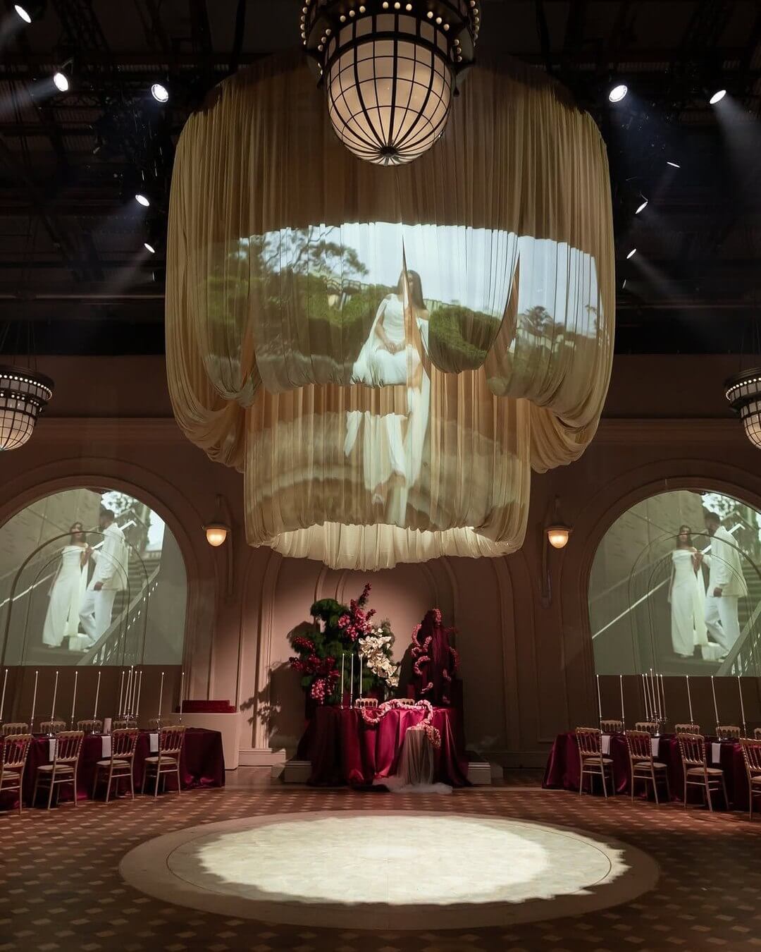 Personalized Wedding Ideas That Feel Like You photo
