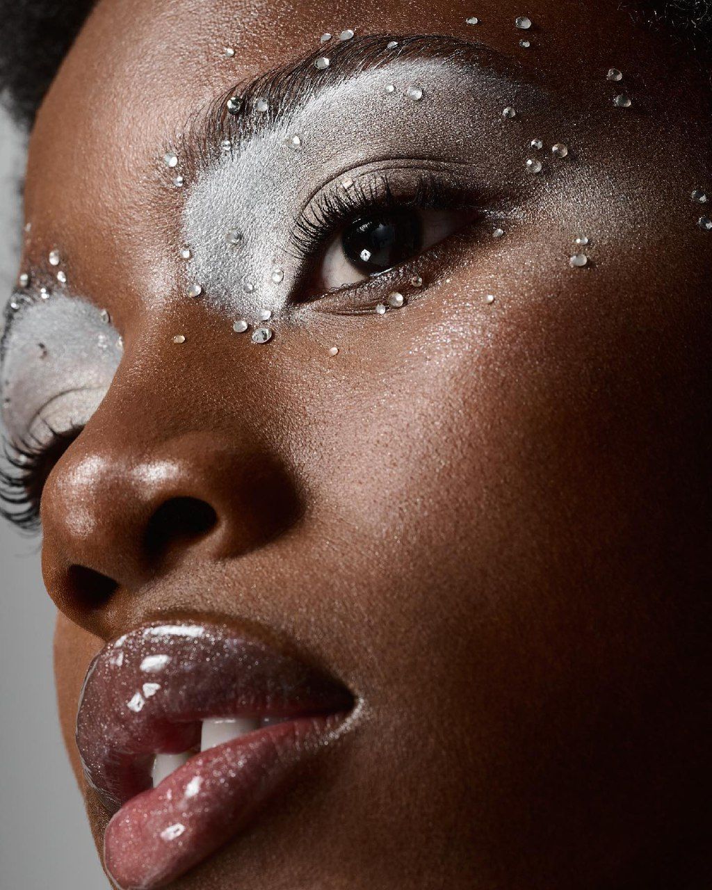 The Future of Bridal Beauty: Top Wedding Makeup Trends for 2024 The Future of Bridal Beauty: Top Wedding Makeup Trends for 2024 photo