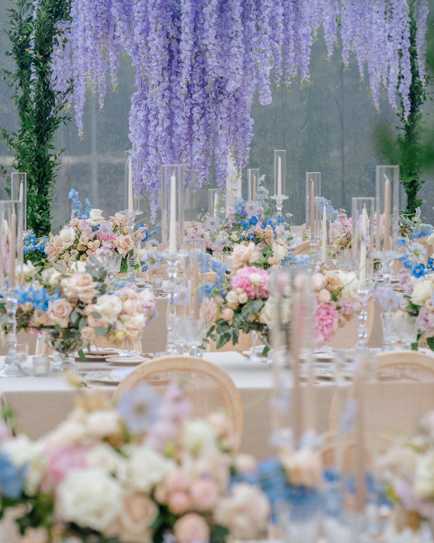6 Captivating Color Palettes for Your Spring Wedding 6 Captivating Color Palettes for Your Spring Wedding photo