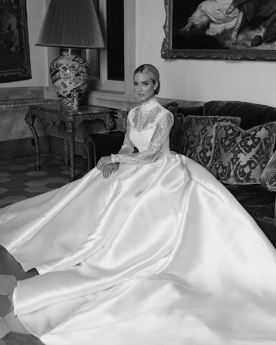 The Complete Guide to Finding Your Perfect Wedding Dress The Complete Guide to Finding Your Perfect Wedding Dress photo