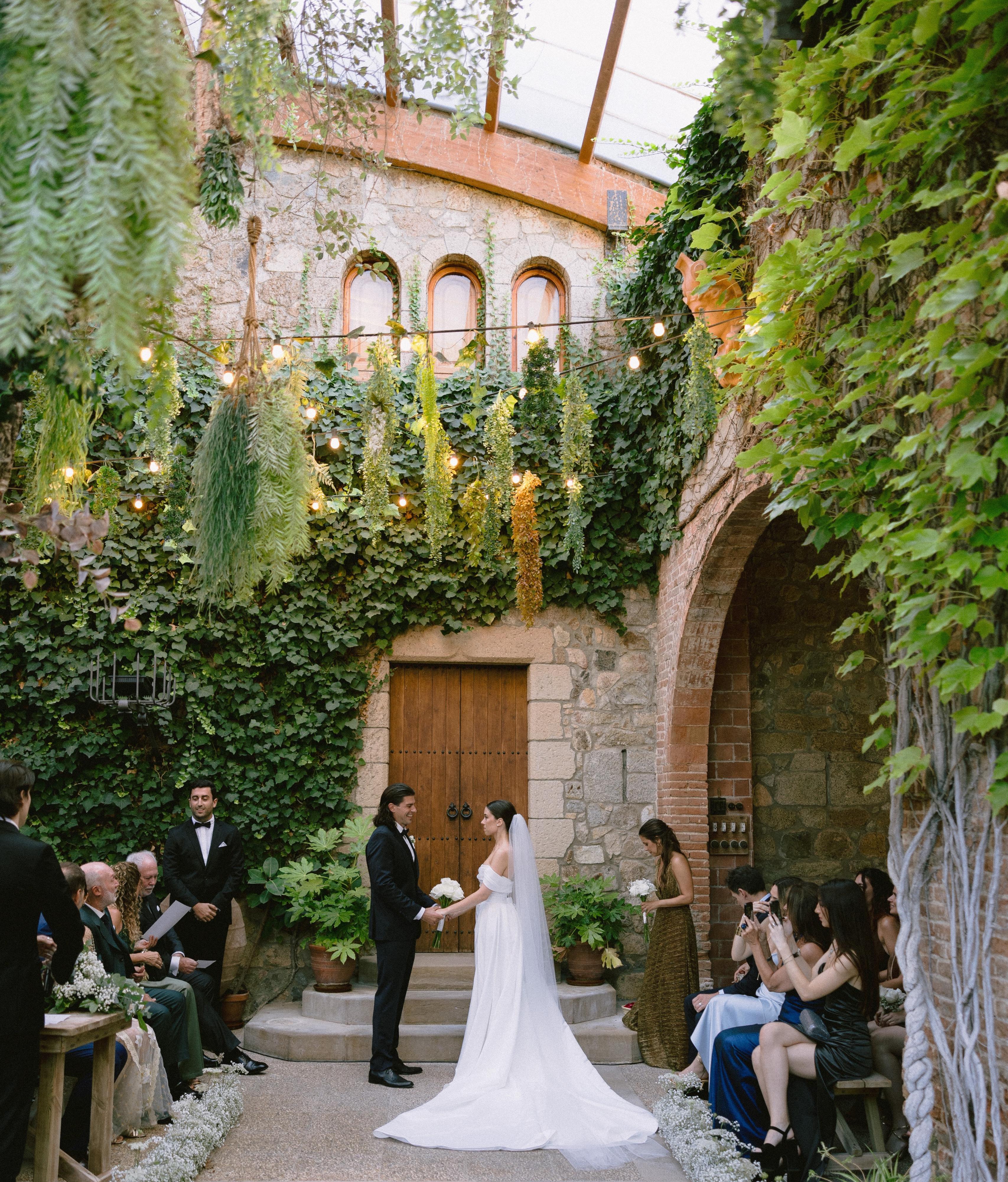 Mas de Sant Lleí Wedding: Medieval Estate Near Barcelona photo