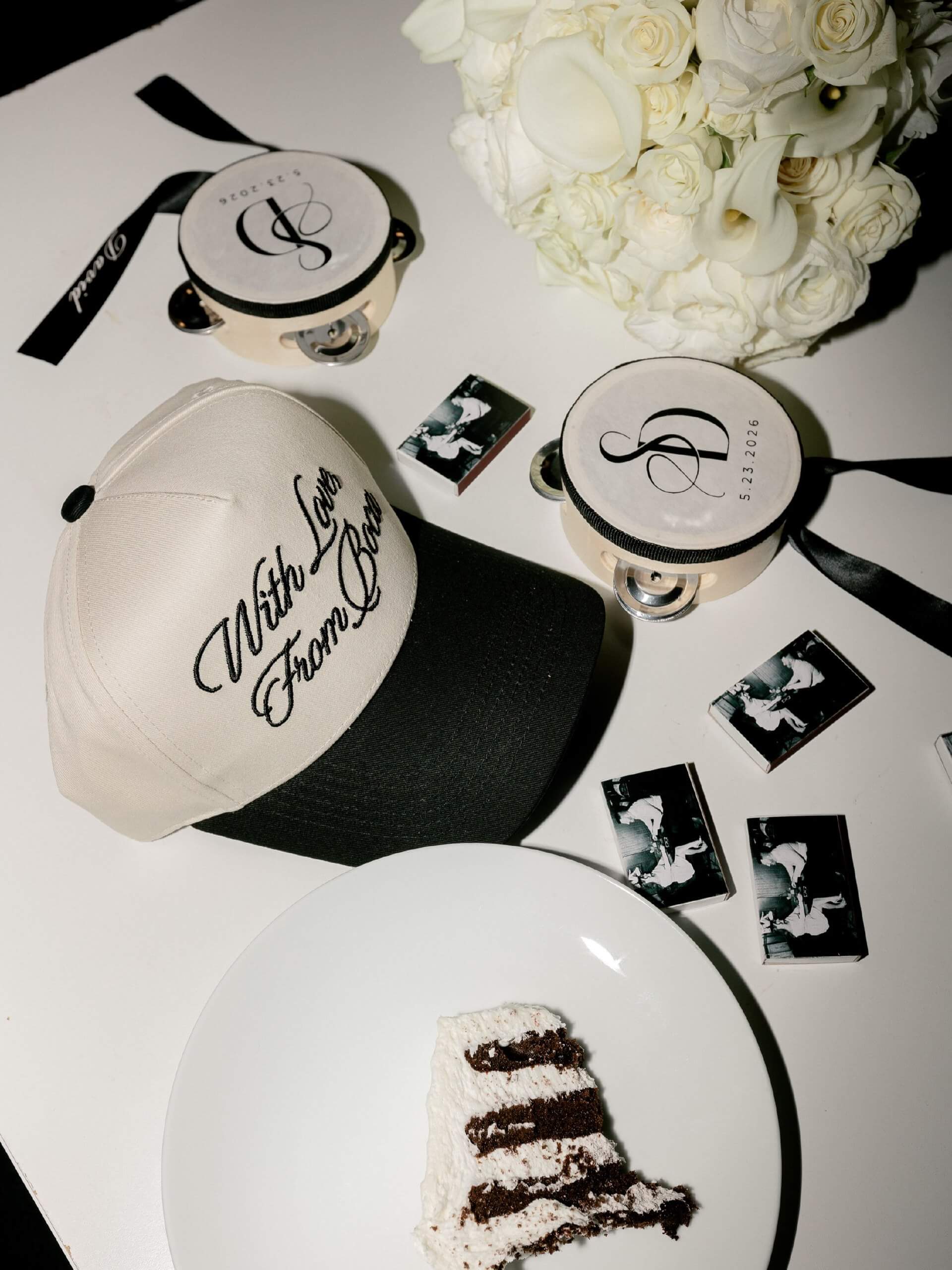 30 Polaroid Wedding Guest Book Ideas Worth Stealing photo