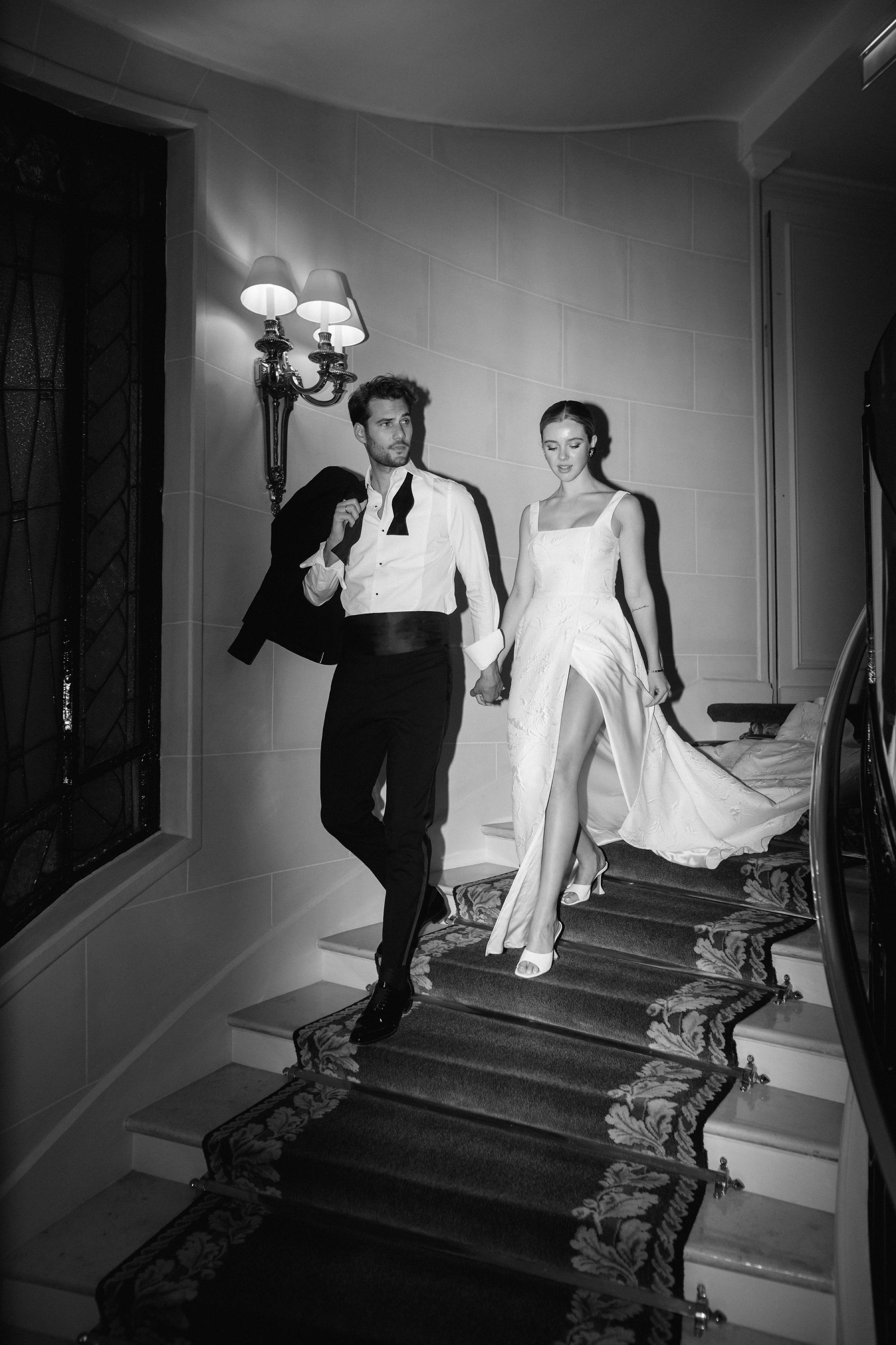 The Exquisite Elegance of Old Money Weddings The Exquisite Elegance of Old Money Weddings photo