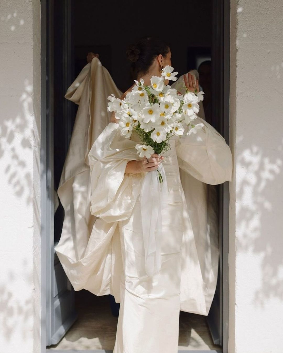 Everlasting Blooms: How to Preserve Your Wedding Bouquet Forever Everlasting Blooms: How to Preserve Your Wedding Bouquet Forever photo