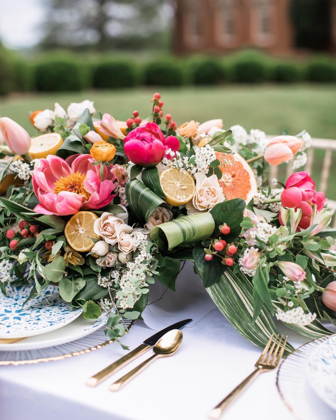 50 Gorgeous Centerpieces With Fruit 50 Gorgeous Centerpieces With Fruit photo