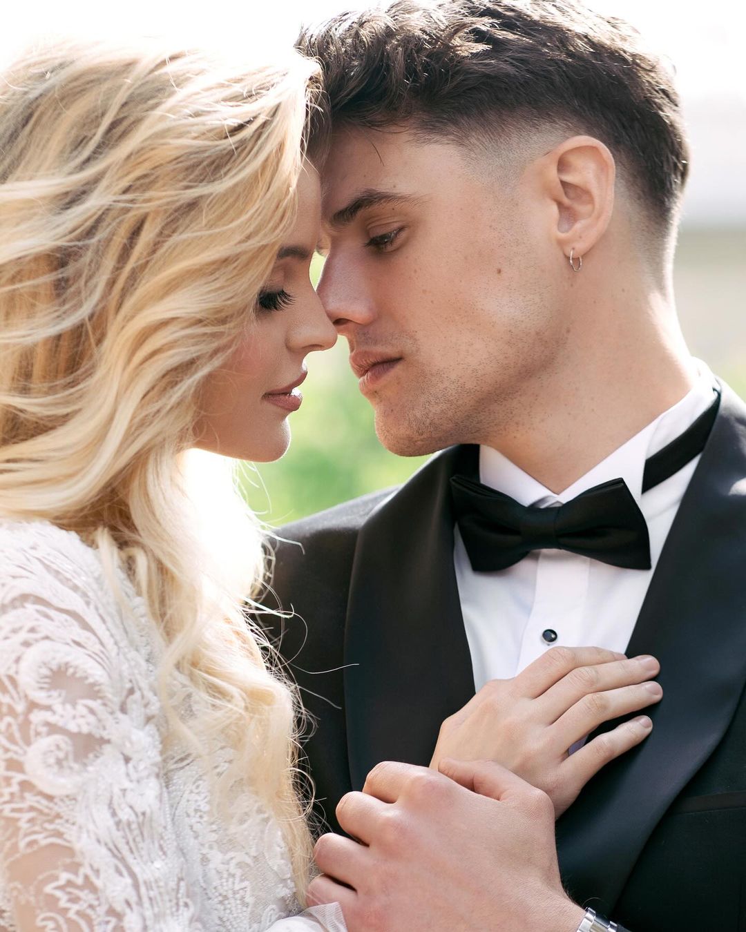 225 Thought-Provoking Questions for Couples 225 Thought-Provoking Questions for Couples photo
