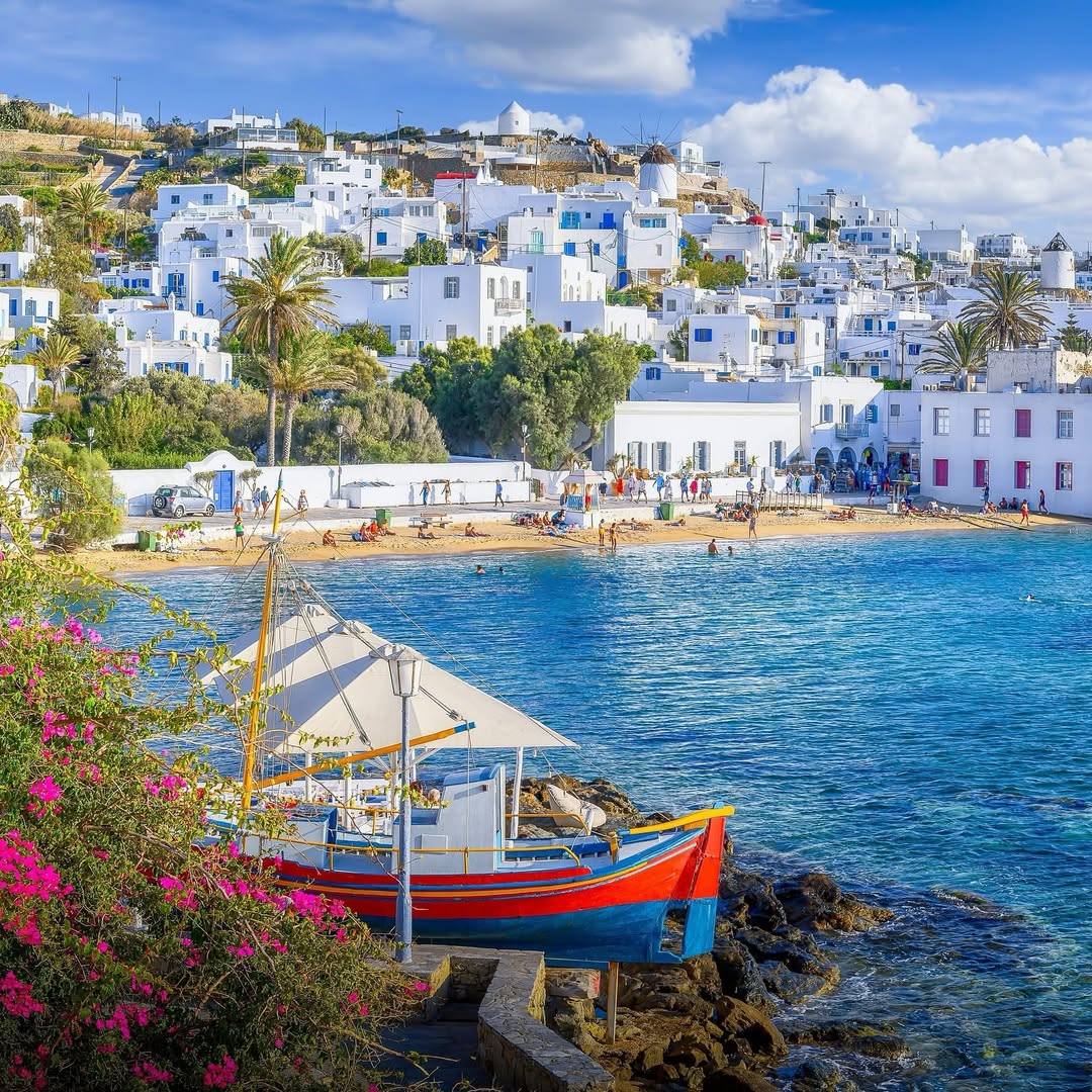 Charming Whitewashed Houses