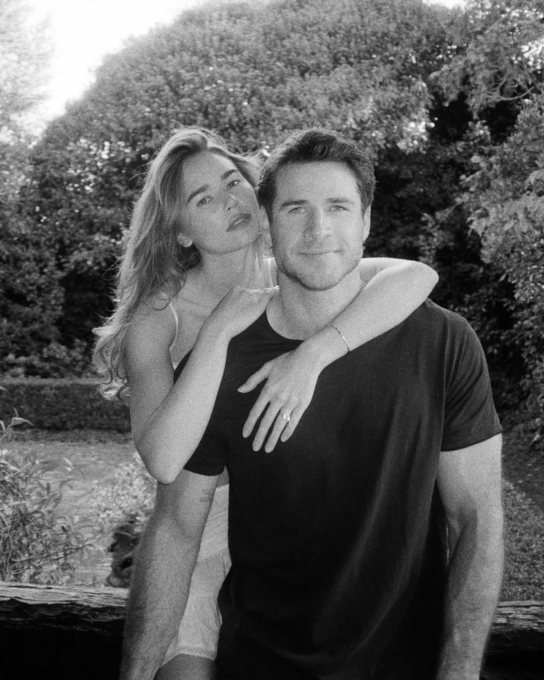 Ring Alert! The Hottest Celebrity Engagements Still Going Strong in 2026 photo