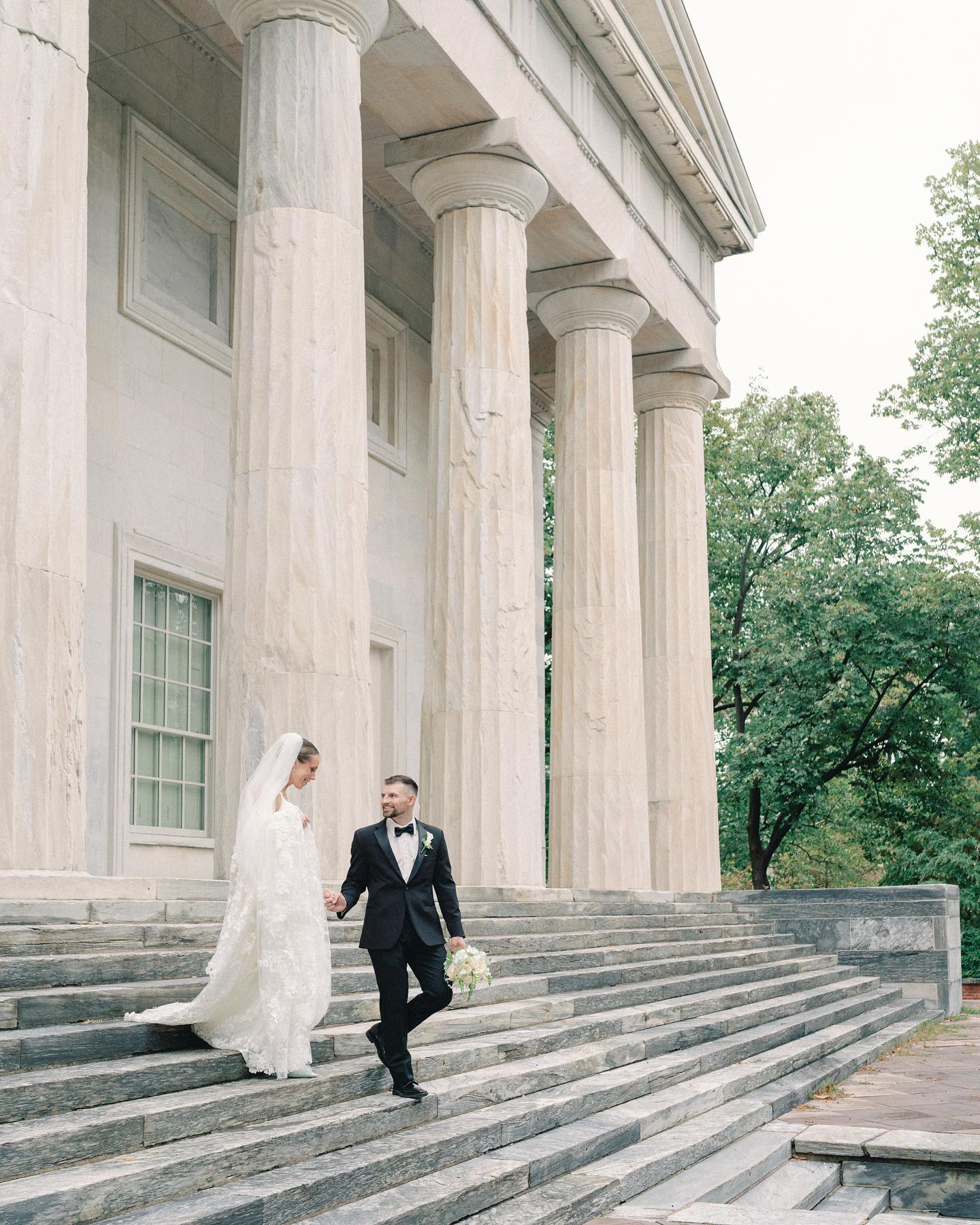 Perfect Locations in Philadelphia for Wedding Photo Session Perfect Locations in Philadelphia for Wedding Photo Session photo