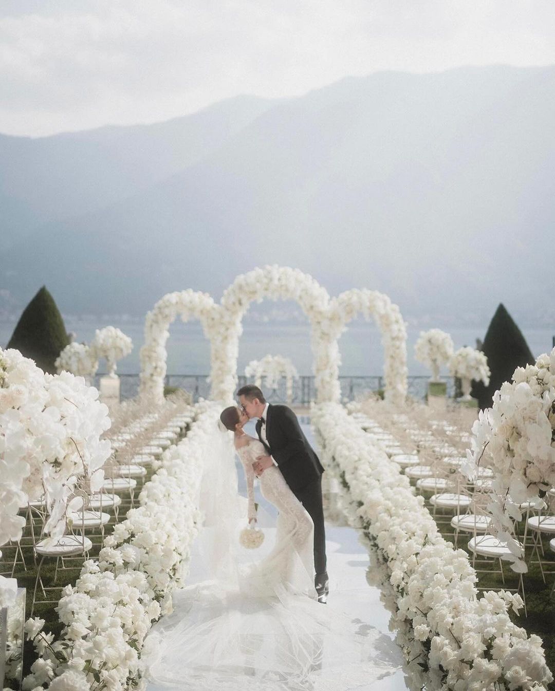 Top 5 Florists in Como Top 5 Florists in Como photo