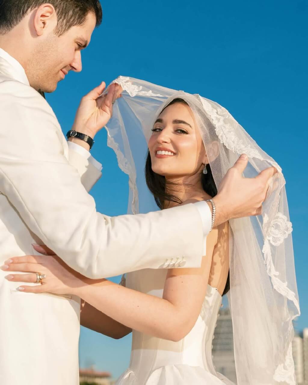 First Look Wedding Photos: What Actually Makes Them Work photo