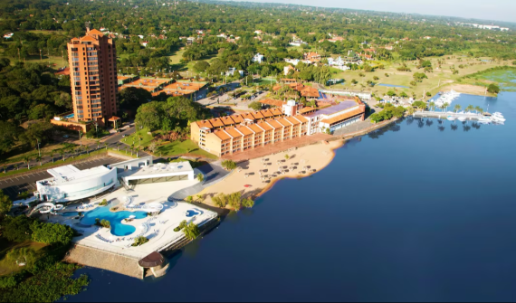Yacht & Golf Club Paraguayo