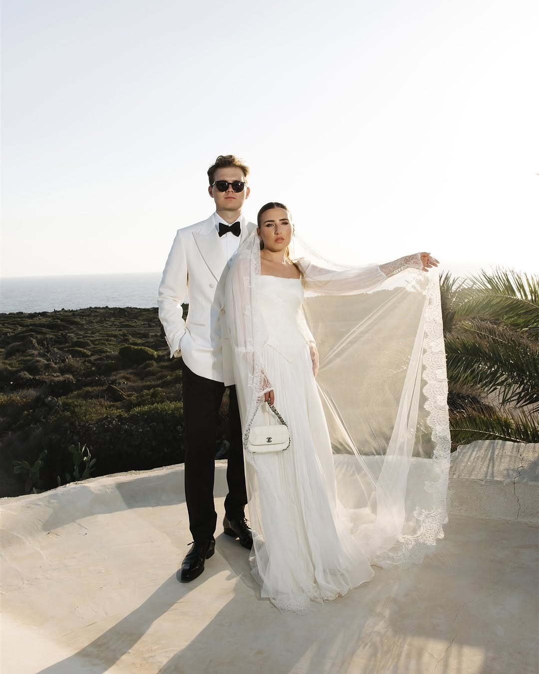 How to Plan a Perfect Sunset Ceremony by the Sea How to Plan a Perfect Sunset Ceremony by the Sea photo