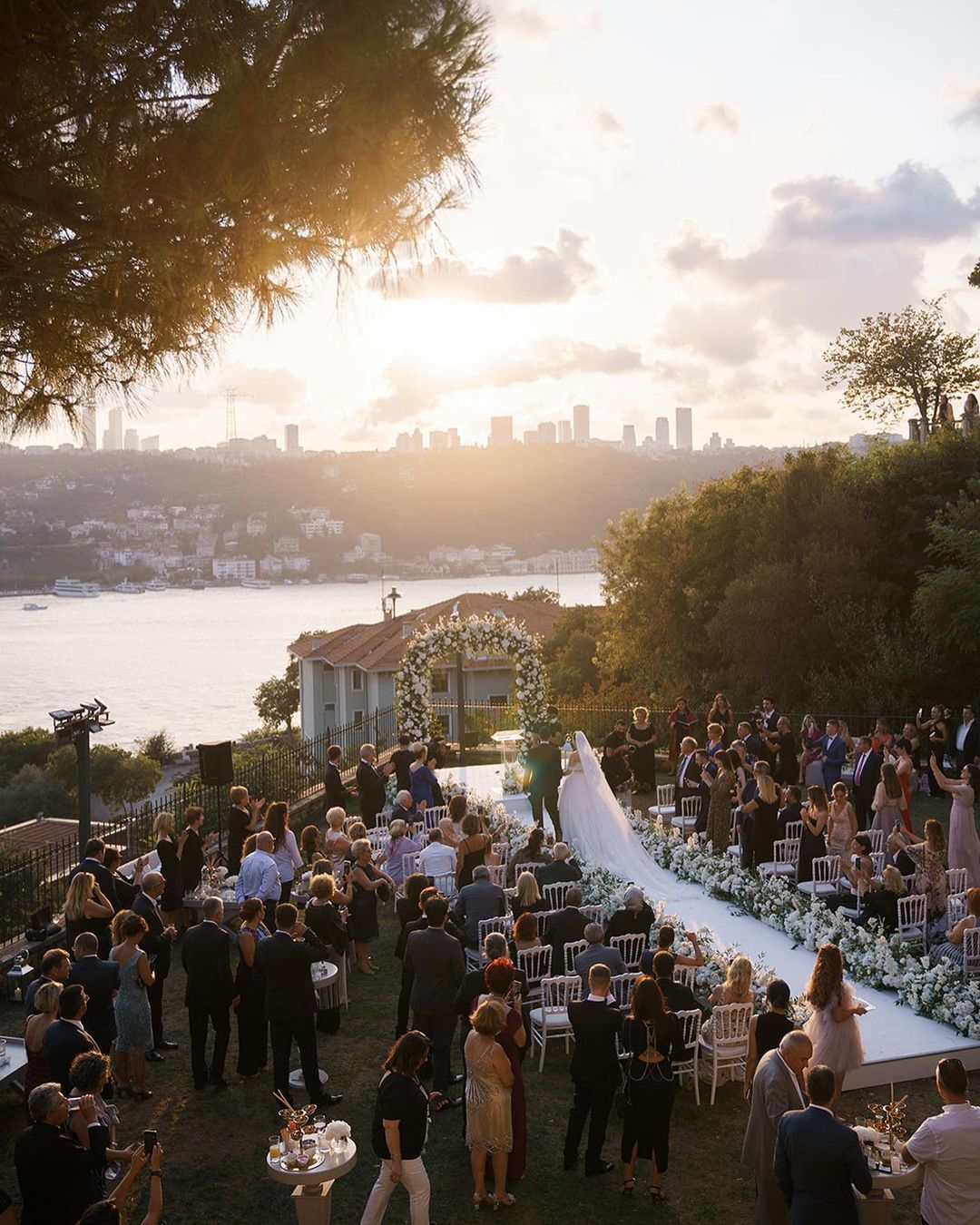 Cultural Traditions: Incorporating Italian Customs into Your Como Wedding Cultural Traditions: Incorporating Italian Customs into Your Como Wedding photo