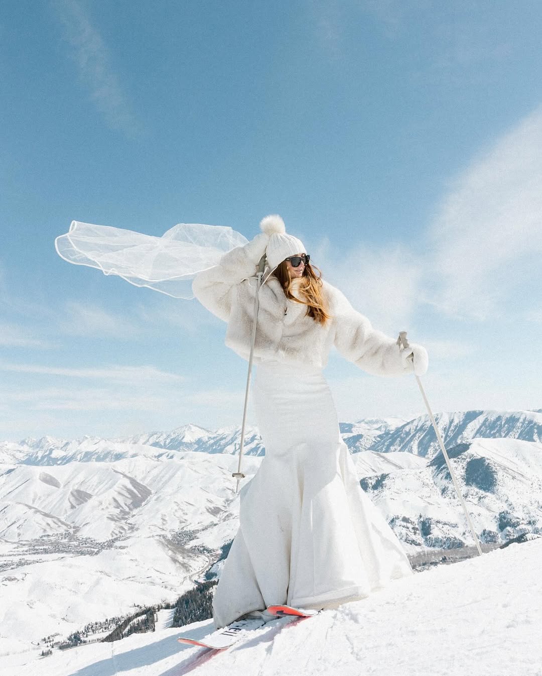 Top Winter Wedding Photo Ideas photo