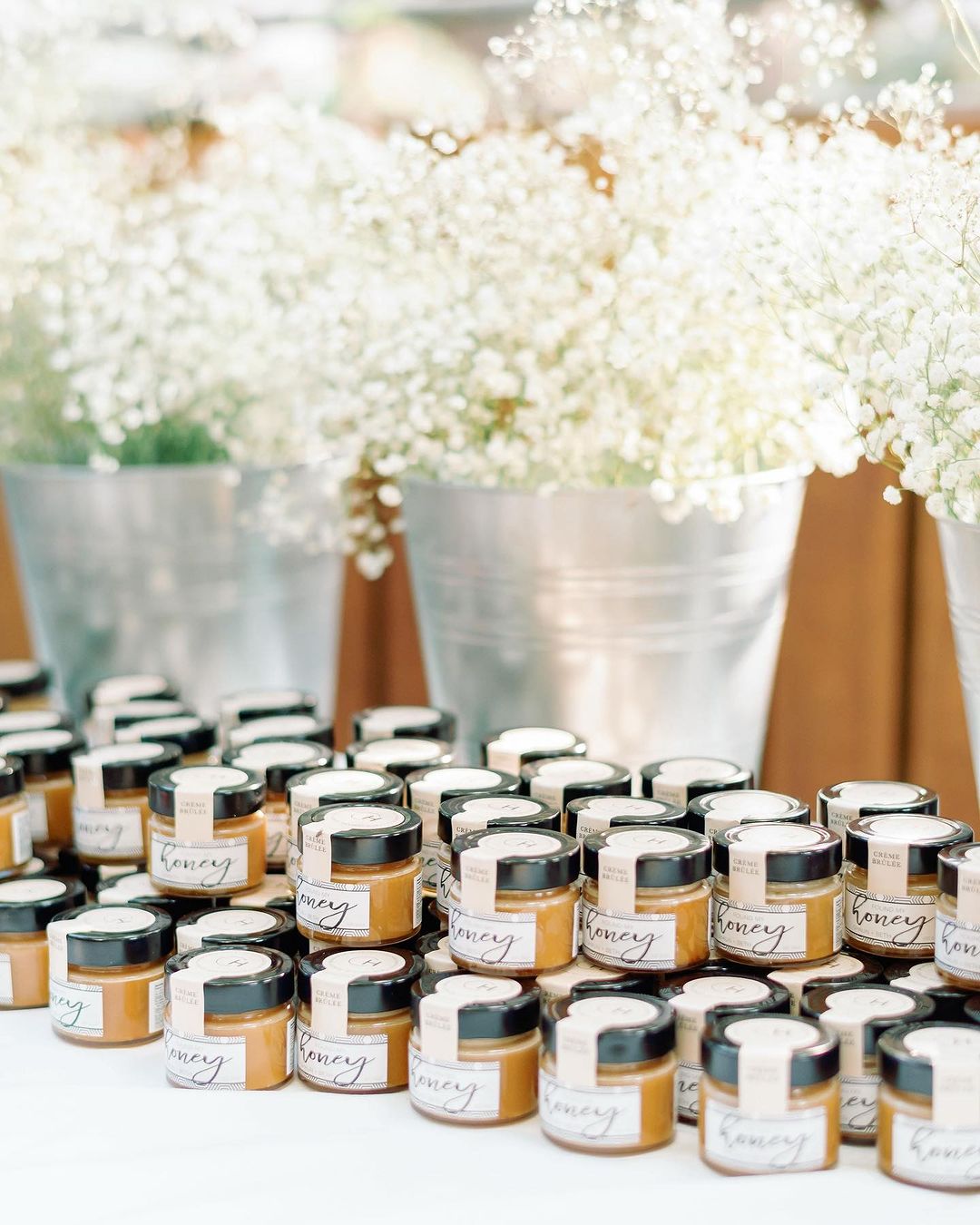 57 Awesome Wedding Favor Ideas Your Guests Will Love 57 Awesome Wedding Favor Ideas Your Guests Will Love photo