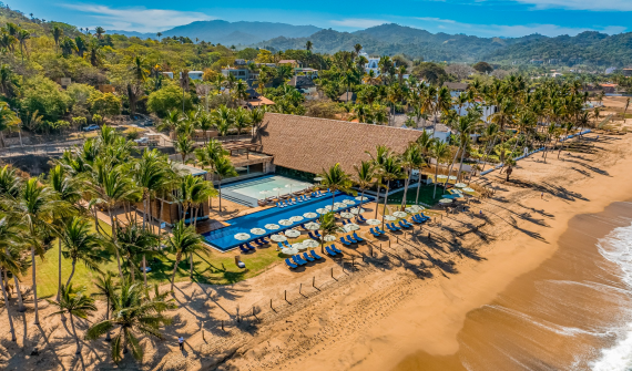 Tierra Tropical Beach Club