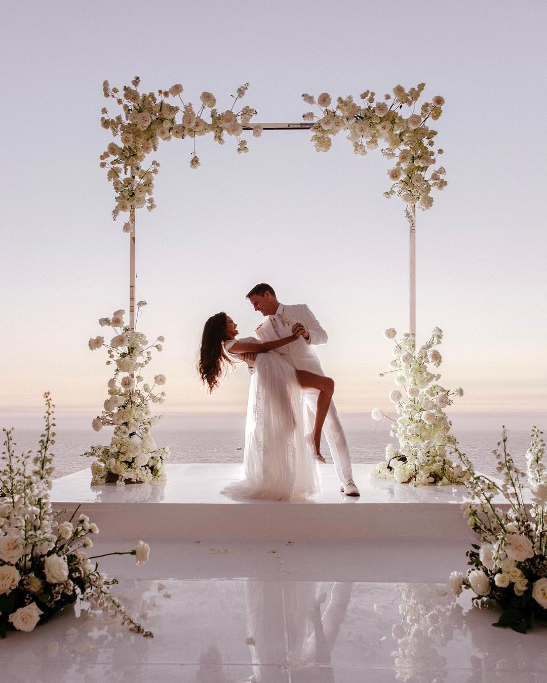 Unexpected Problems a Wedding Planner Can Solve Unexpected Problems a Wedding Planner Can Solve photo