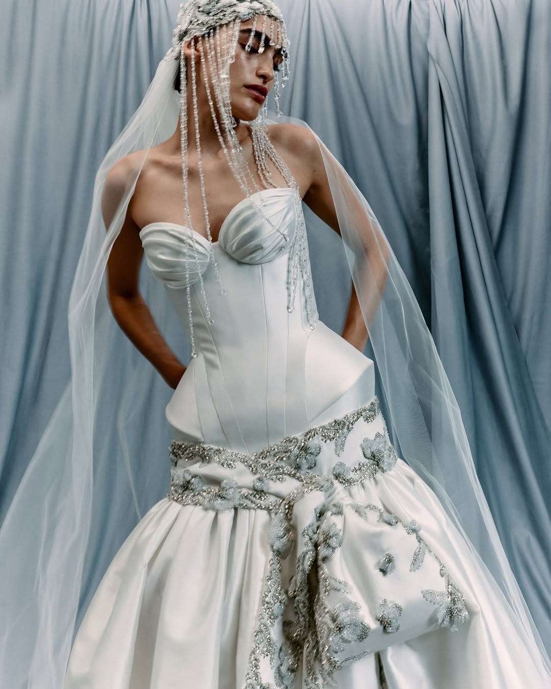 Sculptural wedding dresses as a 2026 trend photo