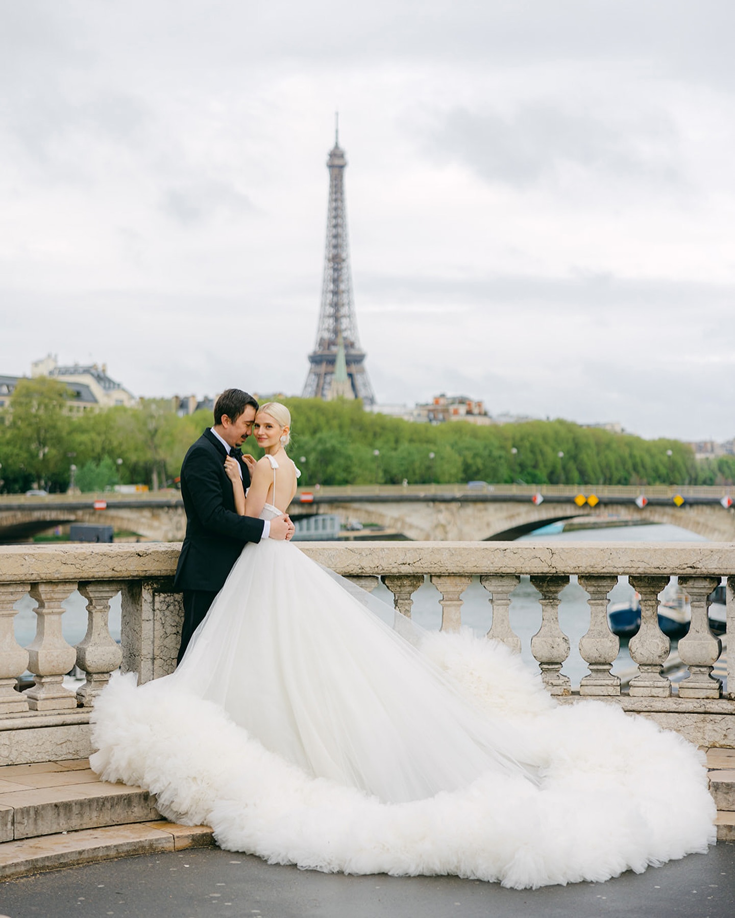 Your Guide to Getting Married in Paris Your Guide to Getting Married in Paris photo