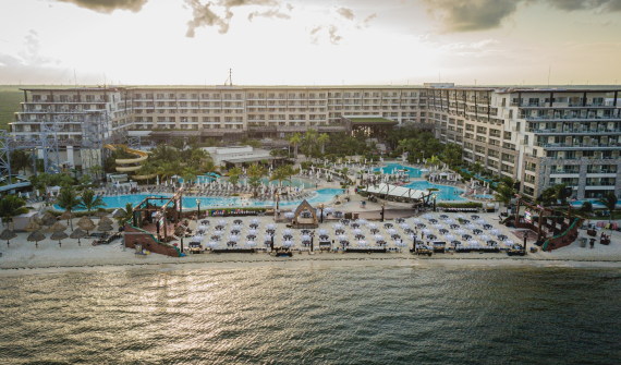 Dreams Natura Resort & Spa