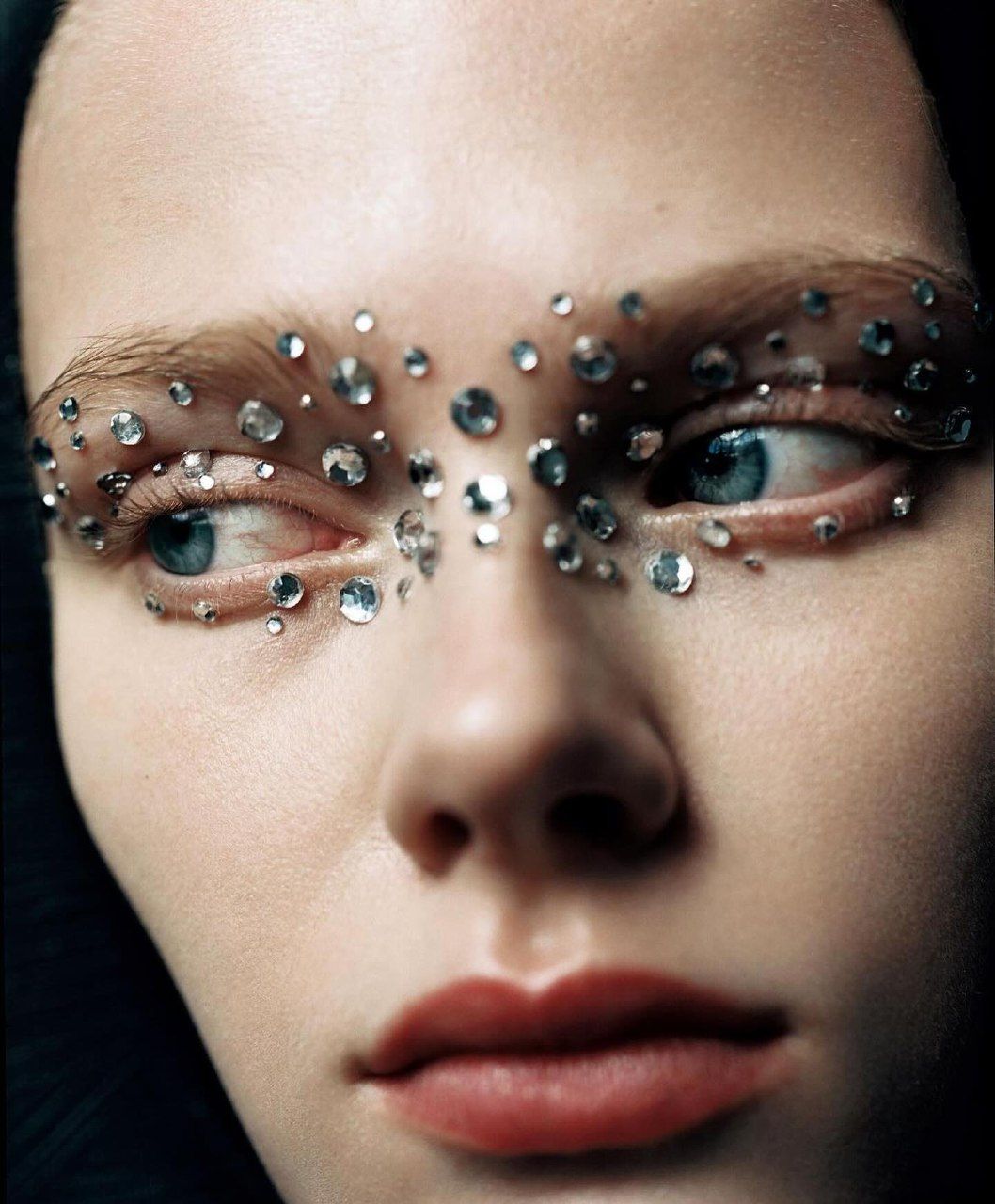 Unleash Your Creativity with Original Bridal Makeup Ideas in June Unleash Your Creativity with Original Bridal Makeup Ideas in June photo