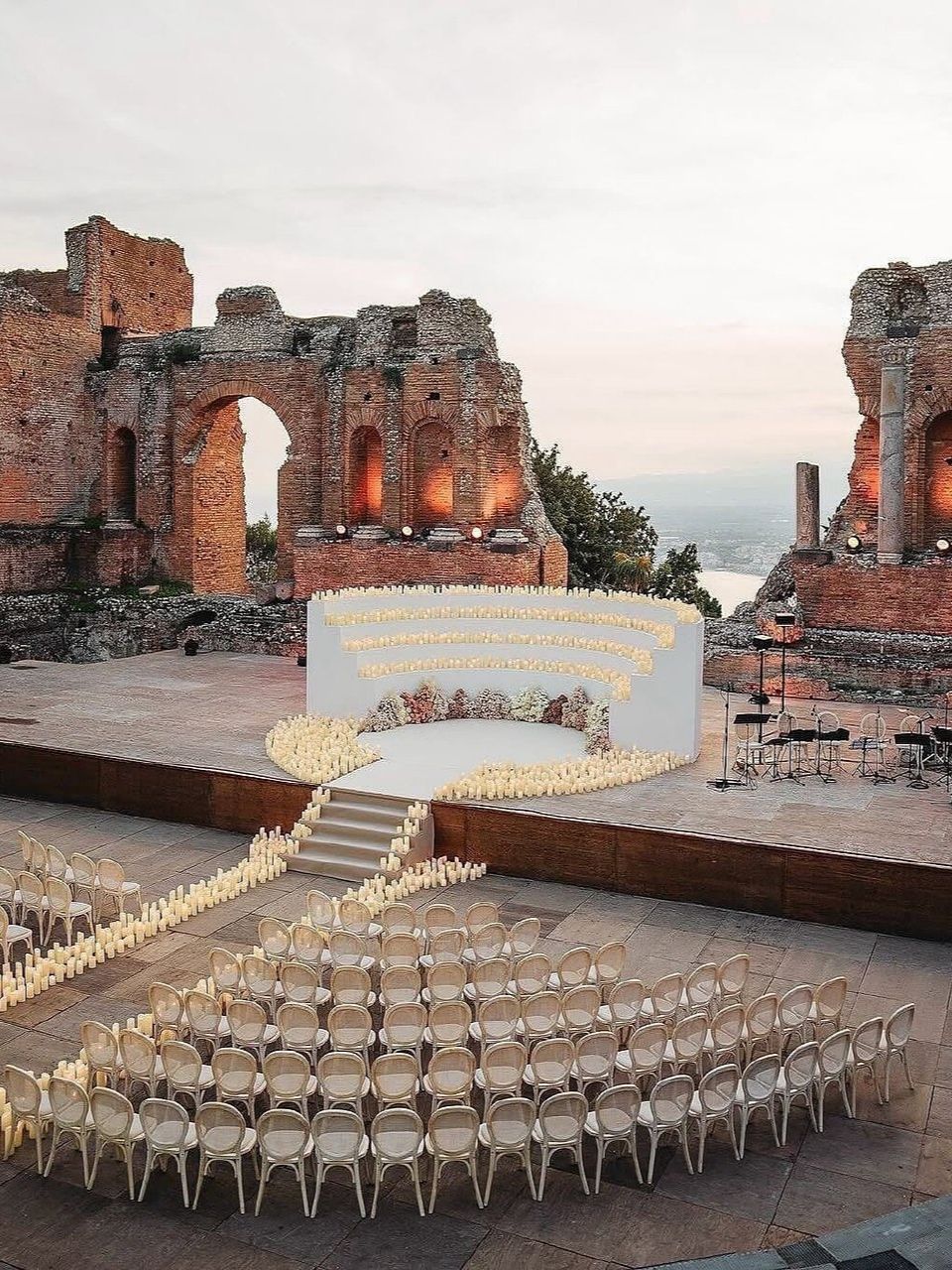 Trendy Wedding Ceremony Ideas 2025 Trendy Wedding Ceremony Ideas 2025 photo