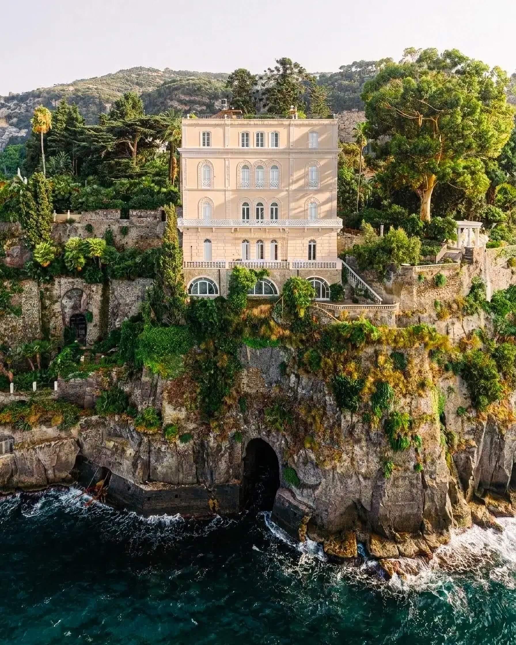 Outdoor Wedding Venues That Will Make Your Jaw Drop photo