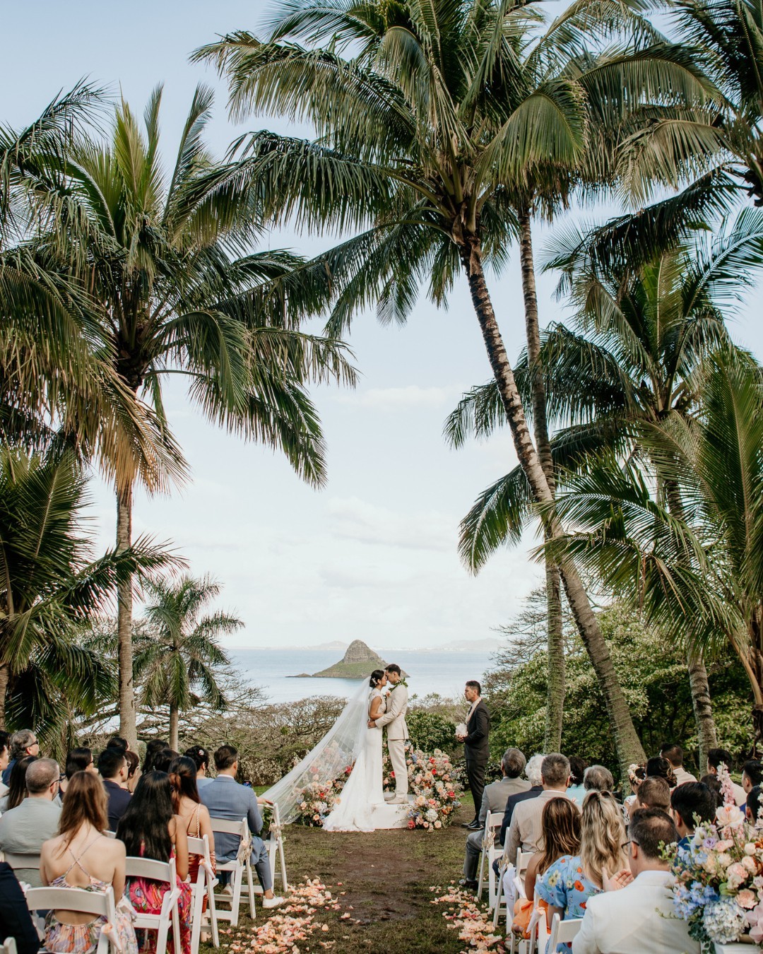 23 Top Hawaii Destination Wedding Venues 23 Top Hawaii Destination Wedding Venues photo