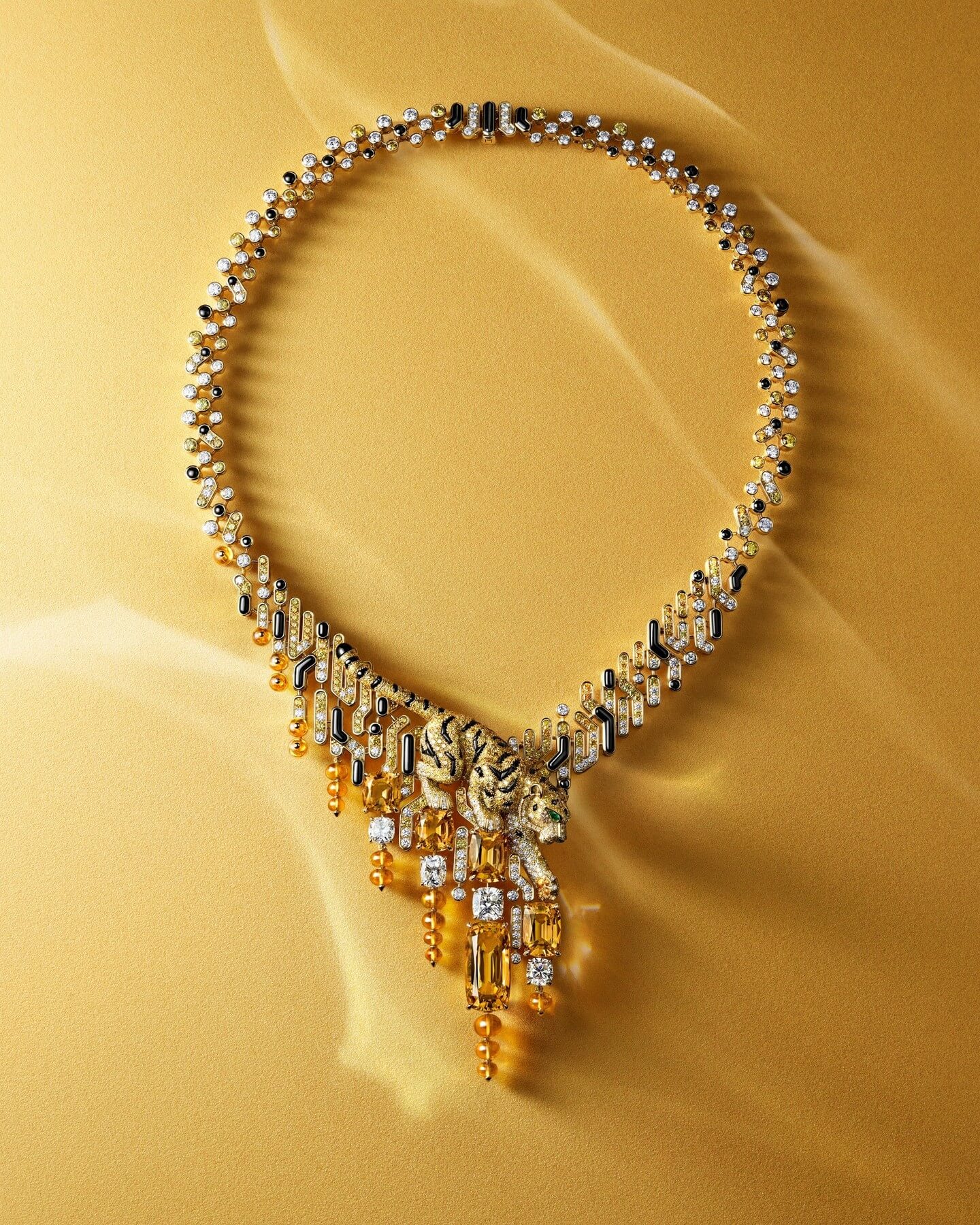 Top 10 Luxury Jewellery Brands in the World photo