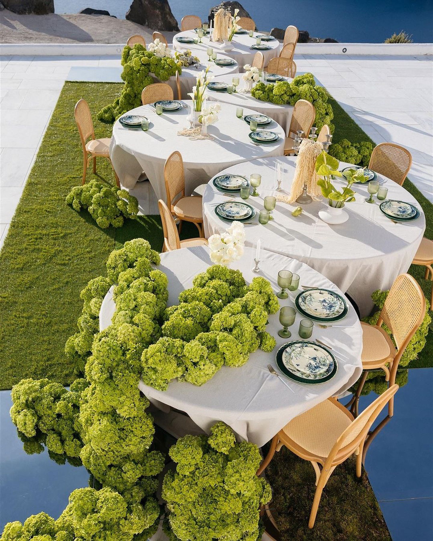 After the Reception: What to Do With Decor After the Reception: What to Do With Decor photo