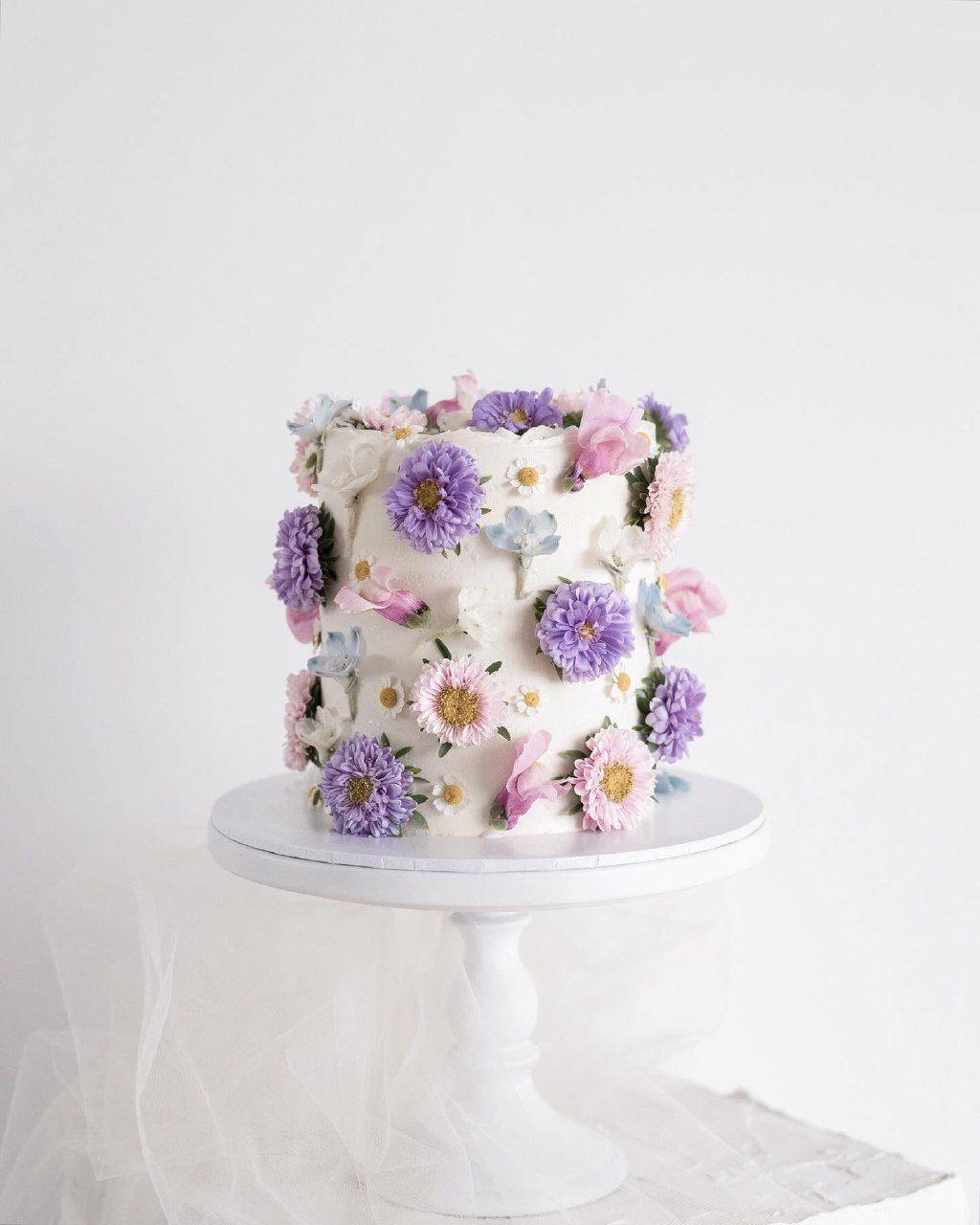 Unleash Creativity with 24 Unique, Colorful Wedding Cakes Ideas Unleash Creativity with 24 Unique, Colorful Wedding Cakes Ideas photo