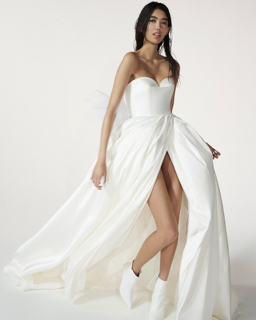 Vera Wang Wedding Collection 2025 Vera Wang Wedding Collection 2025 photo