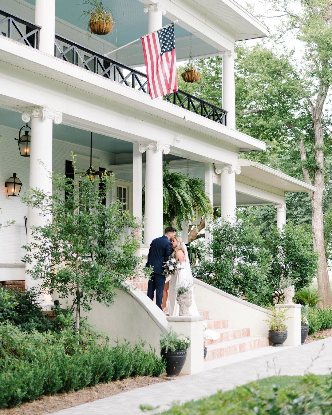 Backyard Wedding Ideas 2022-2023 Backyard Wedding Ideas 2022-2023 photo