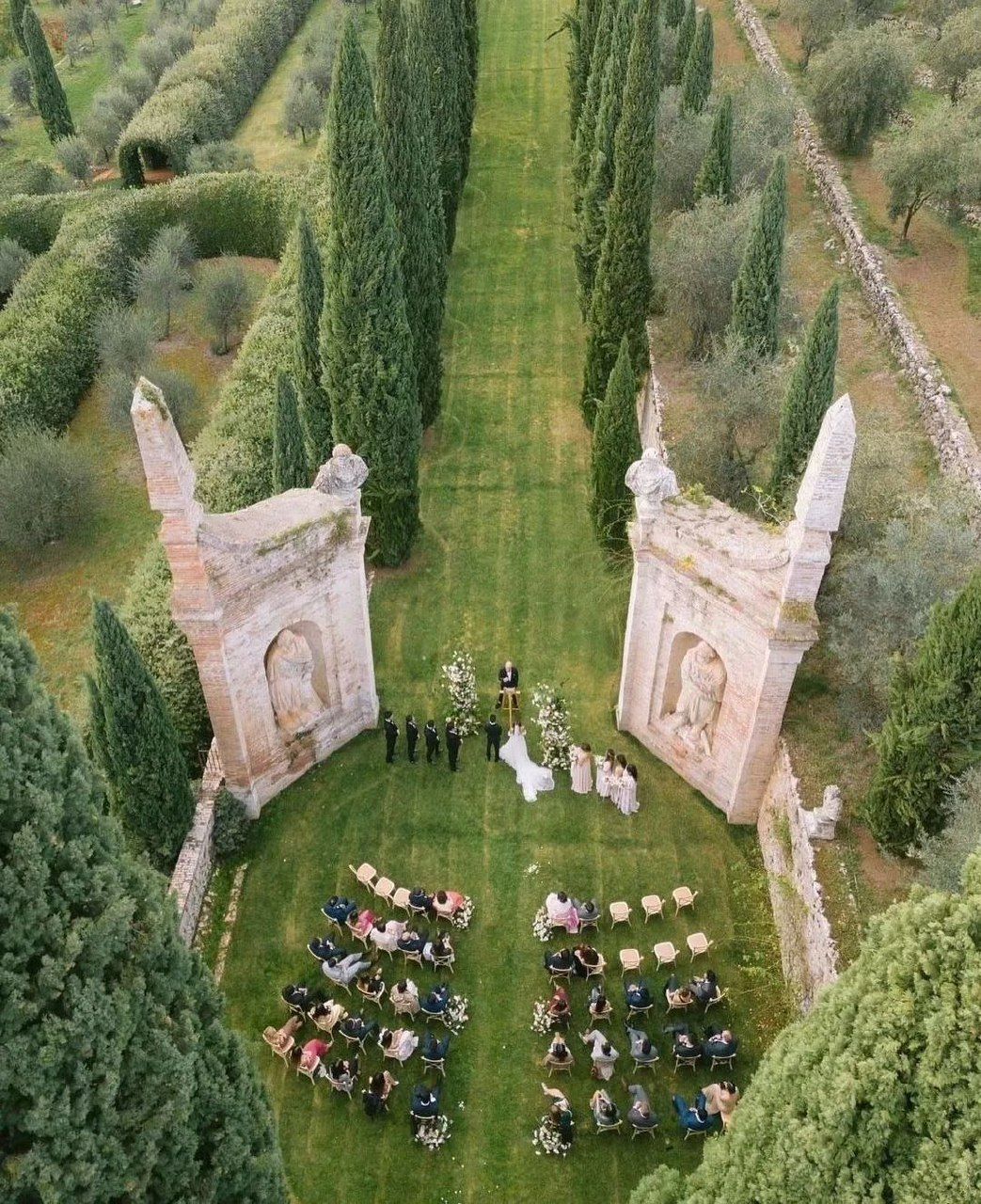 Tuscany Wedding Inspiration: A Paradise in the Heart of Italy Tuscany Wedding Inspiration: A Paradise in the Heart of Italy photo