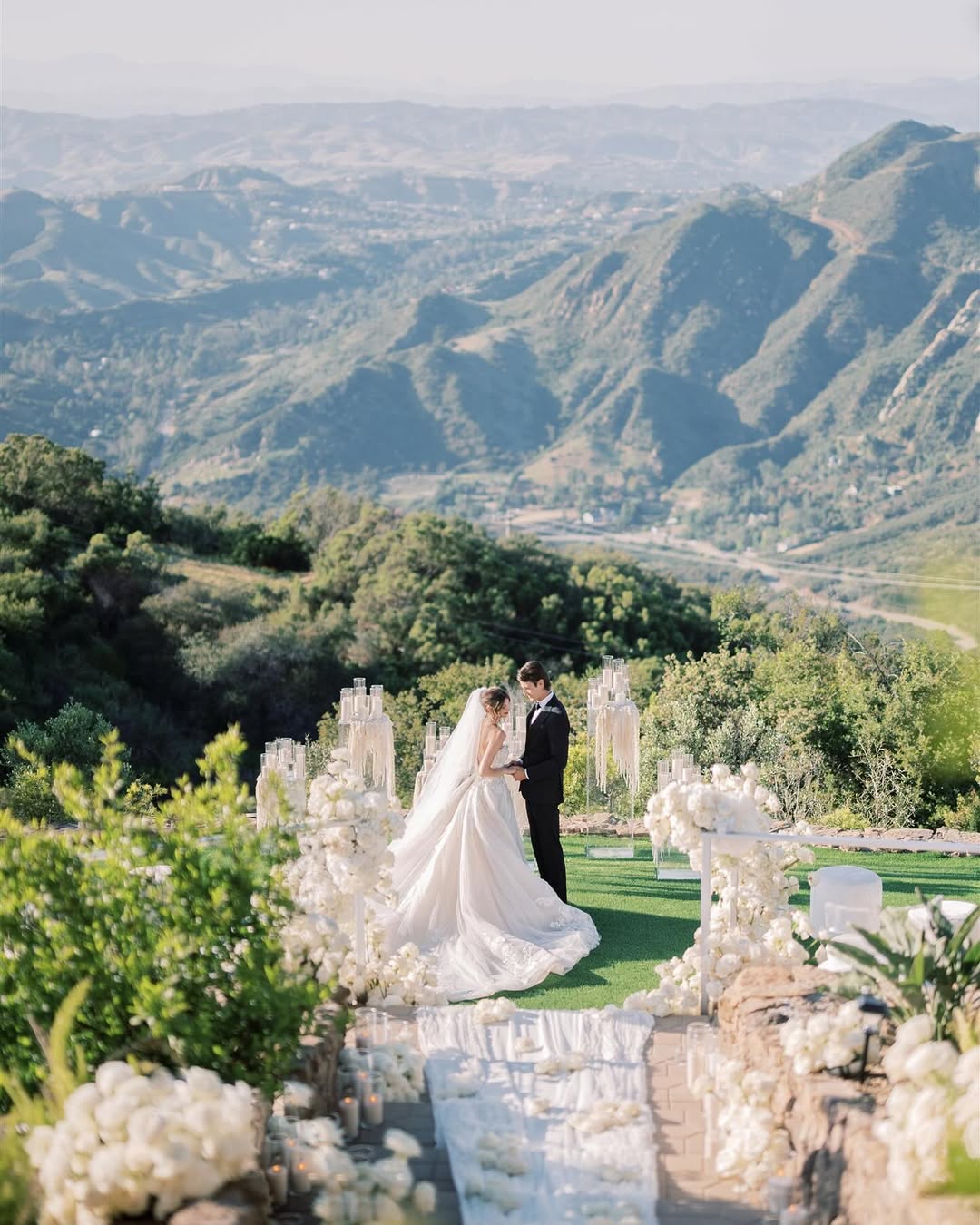 The Sky-High Vibe of Stone Mountain Estates Weddings The Sky-High Vibe of Stone Mountain Estates Weddings photo