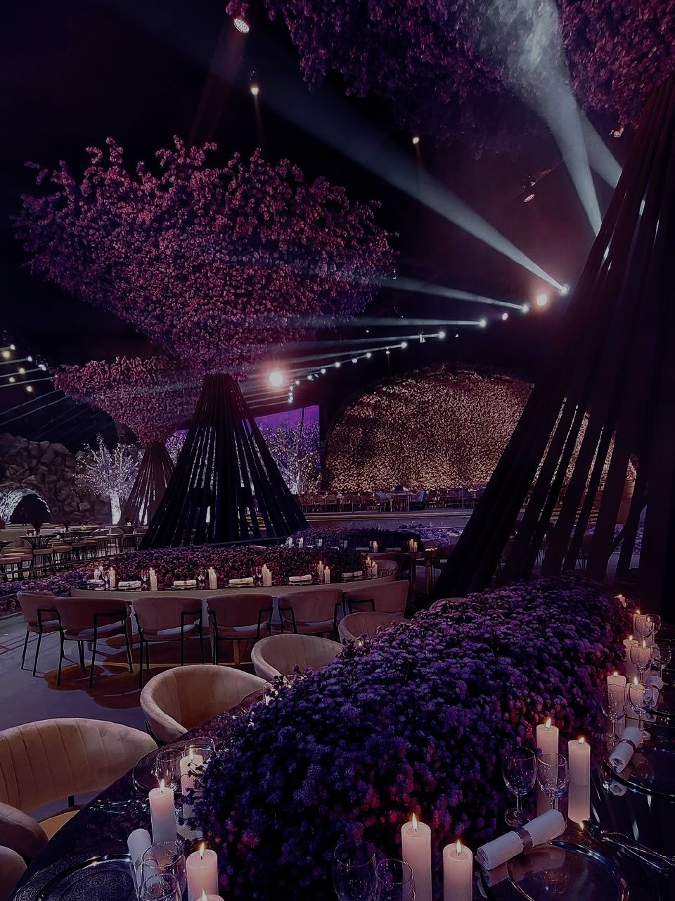 Plum Wedding Decor Ideas for Rich Romance Plum Wedding Decor Ideas for Rich Romance photo